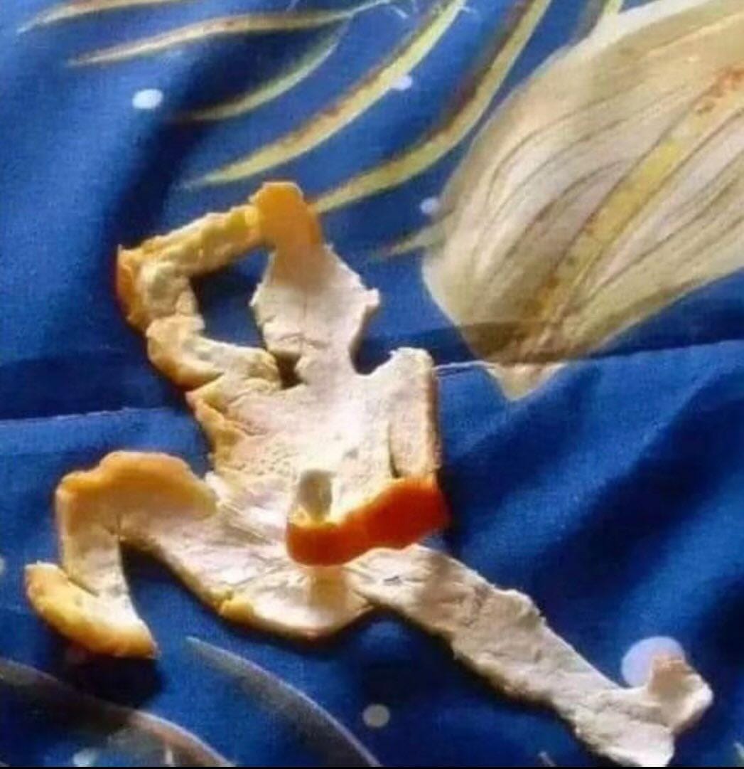 eu bem puto no meu quarto